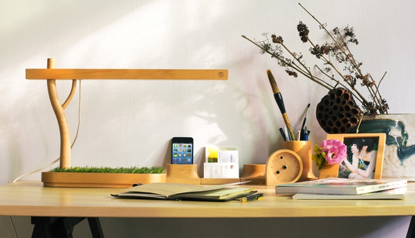 統一桌上物件的顏色或風格