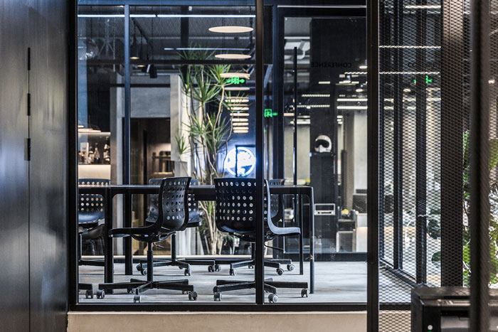 鋼結構舊廠房辦公室辦公區裝修設計效果圖