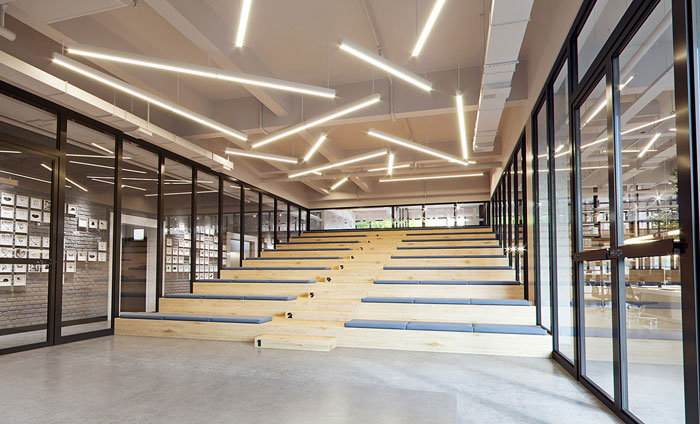 家居公司辦公室培訓區(qū)裝修設計效果圖