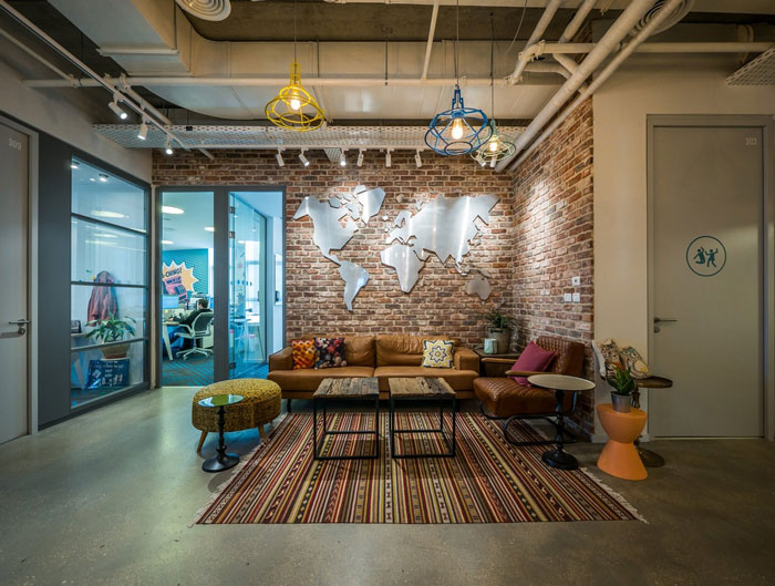 軟件開發(fā)公司辦公室接待區(qū)裝修設(shè)計實景圖