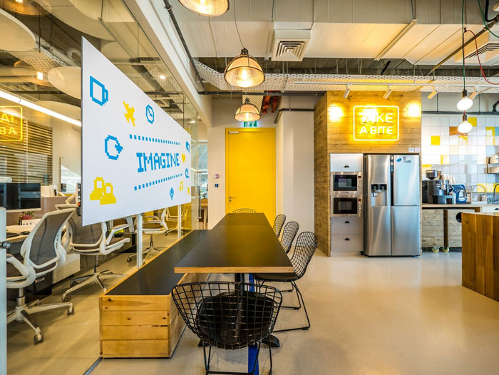 軟件開發(fā)公司辦公室茶水間裝修設(shè)計實景圖