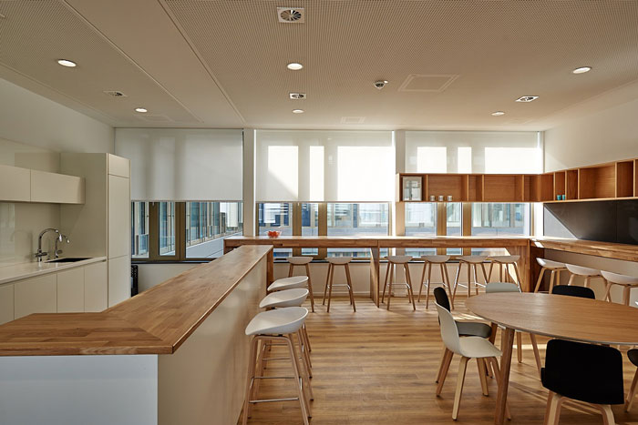 技術(shù)公司辦公室茶水間裝修設(shè)計(jì)效果圖