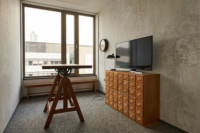 技術(shù)公司辦公室調(diào)試區(qū)裝修設(shè)計(jì)效果圖