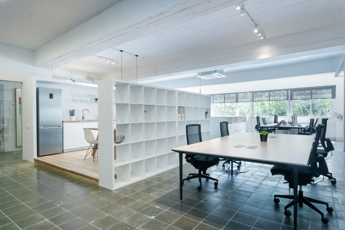 現(xiàn)代化辦公室進(jìn)門(mén)區(qū)裝修設(shè)計(jì)效果圖