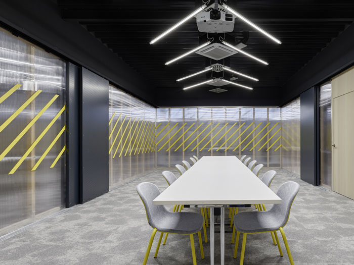 廠區辦公室會議室裝修設計效果圖