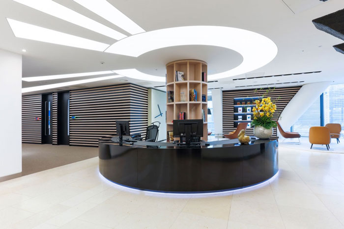 金融信息公司辦公室前臺裝修設(shè)計(jì)效果圖