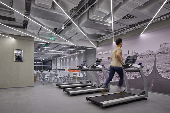 科技辦公樓健身區(qū)裝修設計效果圖