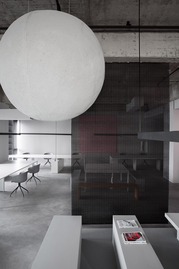 創(chuàng)新科技辦公室過道裝修設(shè)計效果圖