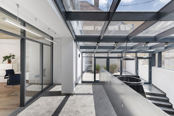 舊廠房改造辦公室二樓裝修設計效果圖